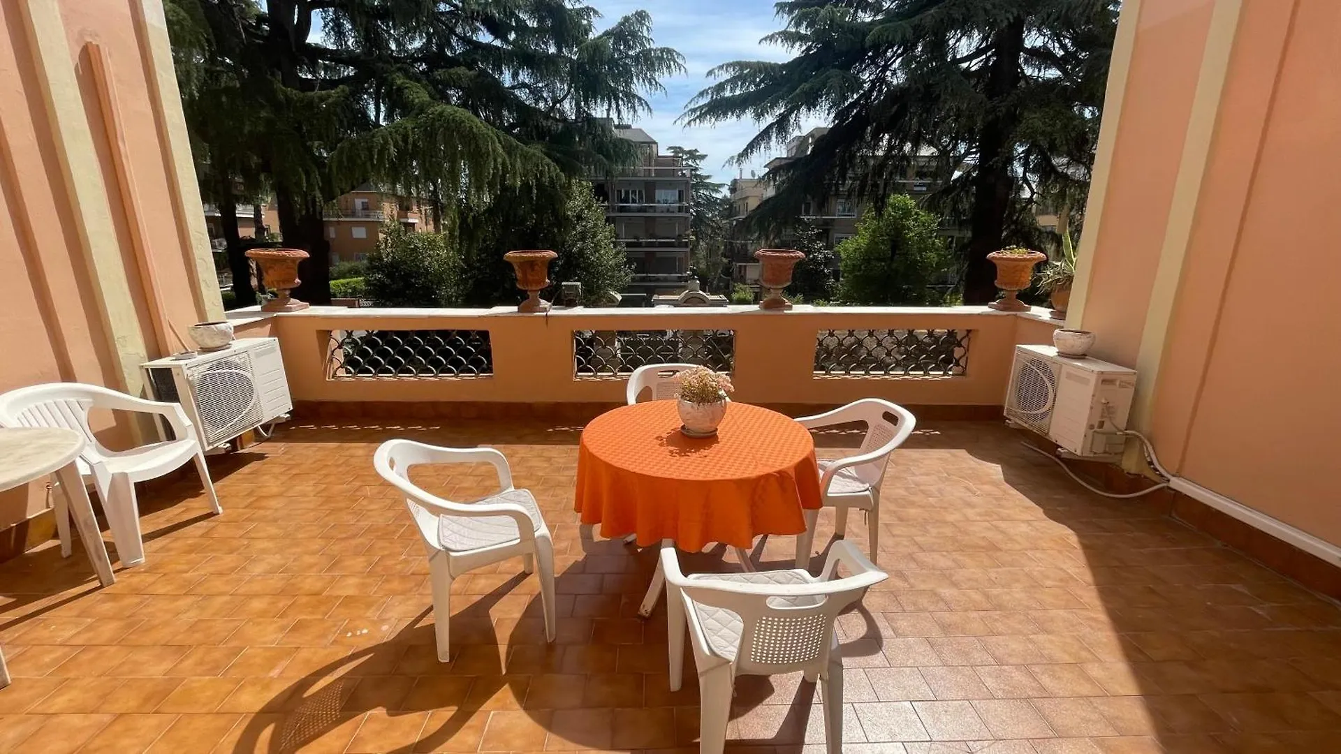 Bed & Breakfast La Villa Di Roma Italy
